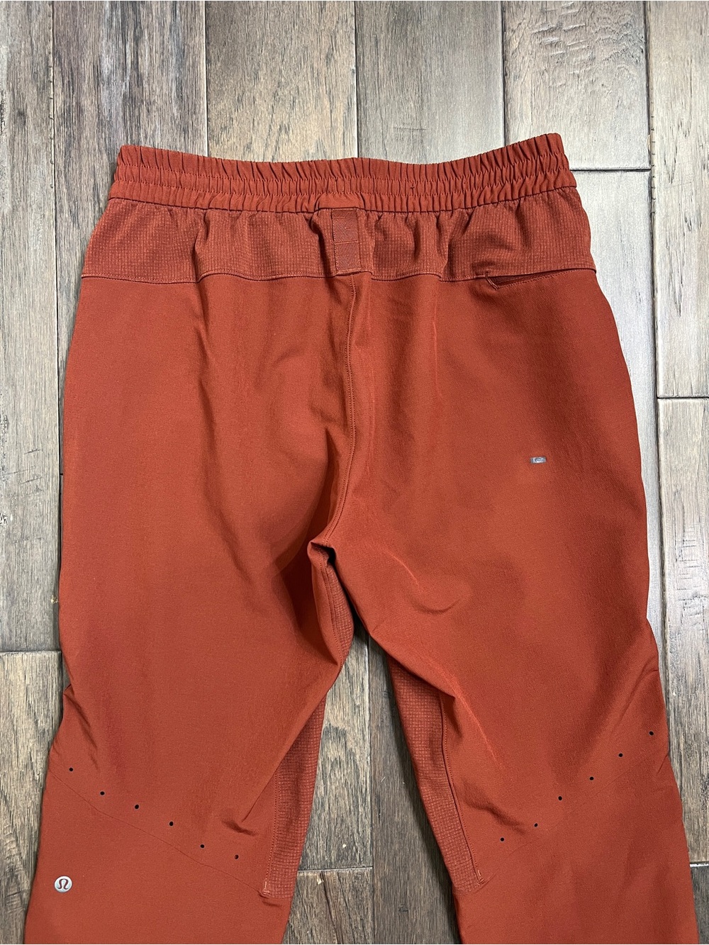 Lululemon License to Train Jogger Date Brown - Picture 4 of 8